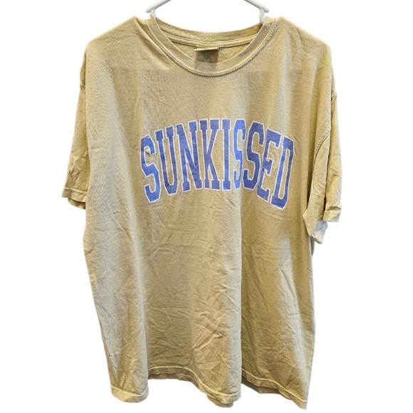 Comfort Colors Sunkissed Graphic Cotton Tshirt Womens - Picture 7 of 7